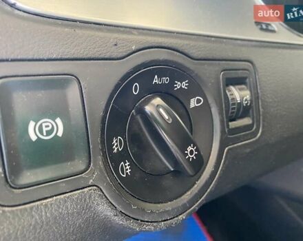 Черный Фольксваген Пассат, объемом двигателя 1.97 л и пробегом 256 тыс. км за 7000 $, фото 31 на Automoto.ua