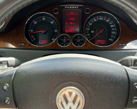 Чорний Фольксваген Пассат, об'ємом двигуна 1.97 л та пробігом 380 тис. км за 5600 $, фото 16 на Automoto.ua