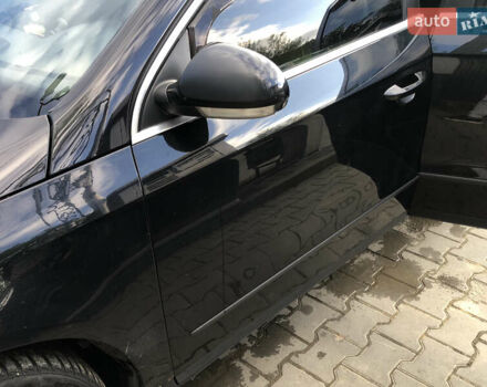 Черный Фольксваген Пассат, объемом двигателя 1.97 л и пробегом 548 тыс. км за 5000 $, фото 18 на Automoto.ua