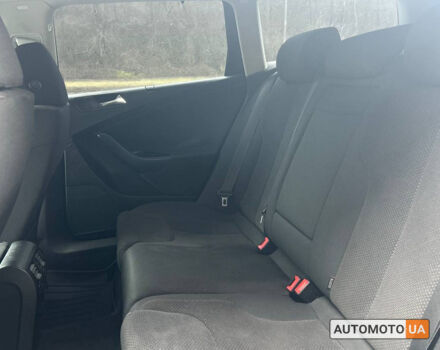 Черный Фольксваген Пассат, объемом двигателя 1.8 л и пробегом 296 тыс. км за 6700 $, фото 25 на Automoto.ua