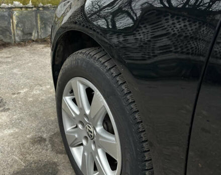 Черный Фольксваген Пассат, объемом двигателя 1.97 л и пробегом 306 тыс. км за 7000 $, фото 15 на Automoto.ua