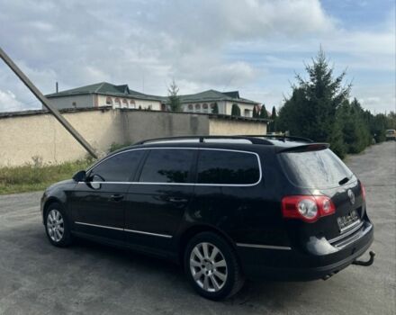 Черный Фольксваген Пассат, объемом двигателя 2 л и пробегом 300 тыс. км за 3200 $, фото 2 на Automoto.ua