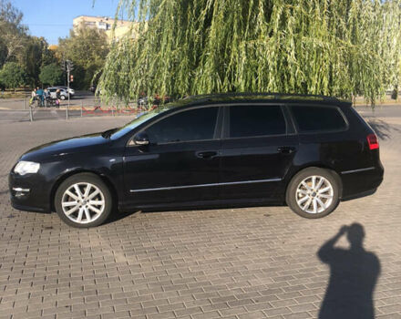 Чорний Фольксваген Пассат, об'ємом двигуна 2 л та пробігом 270 тис. км за 8200 $, фото 9 на Automoto.ua
