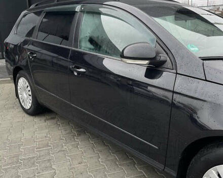 Черный Фольксваген Пассат, объемом двигателя 1.97 л и пробегом 274 тыс. км за 5700 $, фото 6 на Automoto.ua