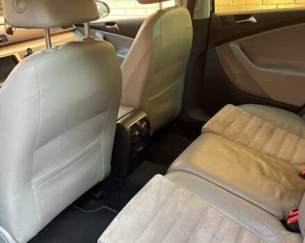 Черный Фольксваген Пассат, объемом двигателя 1.97 л и пробегом 259 тыс. км за 7500 $, фото 9 на Automoto.ua