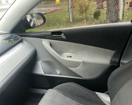 Черный Фольксваген Пассат, объемом двигателя 2 л и пробегом 244 тыс. км за 6000 $, фото 11 на Automoto.ua