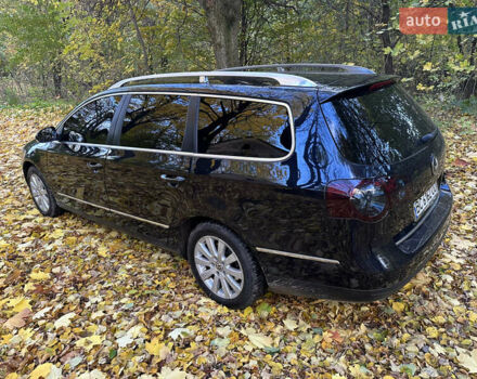 Черный Фольксваген Пассат, объемом двигателя 1.97 л и пробегом 280 тыс. км за 7400 $, фото 4 на Automoto.ua