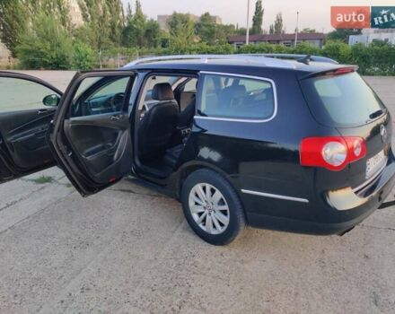 Черный Фольксваген Пассат, объемом двигателя 1.97 л и пробегом 244 тыс. км за 7500 $, фото 13 на Automoto.ua