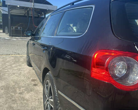 Черный Фольксваген Пассат, объемом двигателя 1.9 л и пробегом 295 тыс. км за 6500 $, фото 5 на Automoto.ua