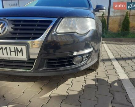 Черный Фольксваген Пассат, объемом двигателя 2 л и пробегом 299 тыс. км за 7000 $, фото 16 на Automoto.ua