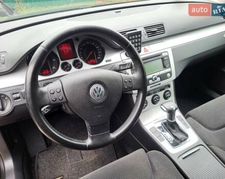 Чорний Фольксваген Пассат, об'ємом двигуна 1.97 л та пробігом 205 тис. км за 8600 $, фото 21 на Automoto.ua