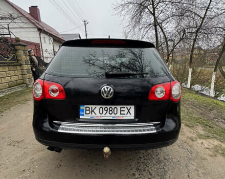 Чорний Фольксваген Пассат, об'ємом двигуна 1.97 л та пробігом 250 тис. км за 6700 $, фото 4 на Automoto.ua