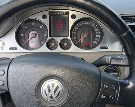 Черный Фольксваген Пассат, объемом двигателя 1.97 л и пробегом 237 тыс. км за 8200 $, фото 3 на Automoto.ua