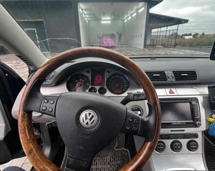 Чорний Фольксваген Пассат, об'ємом двигуна 2 л та пробігом 321 тис. км за 6450 $, фото 5 на Automoto.ua