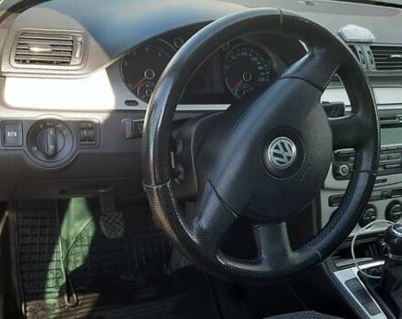 Черный Фольксваген Пассат, объемом двигателя 1.4 л и пробегом 237 тыс. км за 7000 $, фото 4 на Automoto.ua