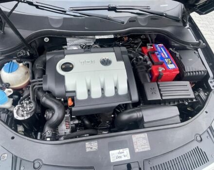 Черный Фольксваген Пассат, объемом двигателя 2 л и пробегом 2 тыс. км за 8500 $, фото 7 на Automoto.ua