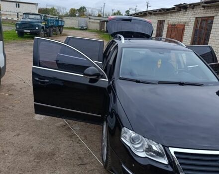 Черный Фольксваген Пассат, объемом двигателя 2 л и пробегом 300 тыс. км за 6799 $, фото 2 на Automoto.ua