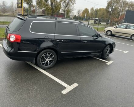 Чорний Фольксваген Пассат, об'ємом двигуна 2 л та пробігом 255 тис. км за 7100 $, фото 6 на Automoto.ua