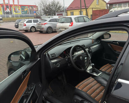 Чорний Фольксваген Пассат, об'ємом двигуна 2 л та пробігом 370 тис. км за 8100 $, фото 22 на Automoto.ua