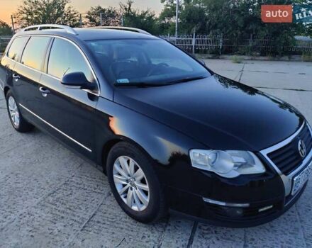 Черный Фольксваген Пассат, объемом двигателя 1.97 л и пробегом 244 тыс. км за 7500 $, фото 6 на Automoto.ua