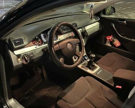 Черный Фольксваген Пассат, объемом двигателя 1.97 л и пробегом 240 тыс. км за 7200 $, фото 9 на Automoto.ua