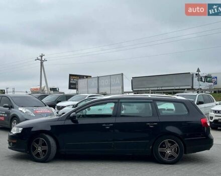 Черный Фольксваген Пассат, объемом двигателя 2 л и пробегом 366 тыс. км за 8290 $, фото 5 на Automoto.ua