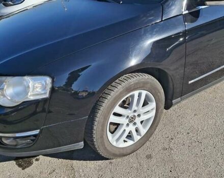 Черный Фольксваген Пассат, объемом двигателя 1.4 л и пробегом 250 тыс. км за 7300 $, фото 4 на Automoto.ua