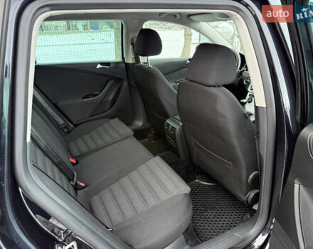 Черный Фольксваген Пассат, объемом двигателя 1.39 л и пробегом 238 тыс. км за 5950 $, фото 45 на Automoto.ua