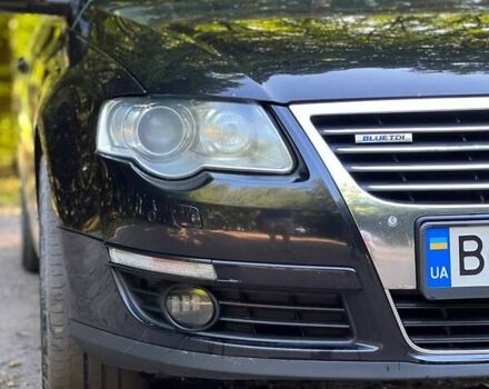 Черный Фольксваген Пассат, объемом двигателя 2 л и пробегом 340 тыс. км за 8100 $, фото 7 на Automoto.ua