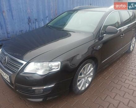 Черный Фольксваген Пассат, объемом двигателя 2 л и пробегом 218 тыс. км за 7800 $, фото 4 на Automoto.ua