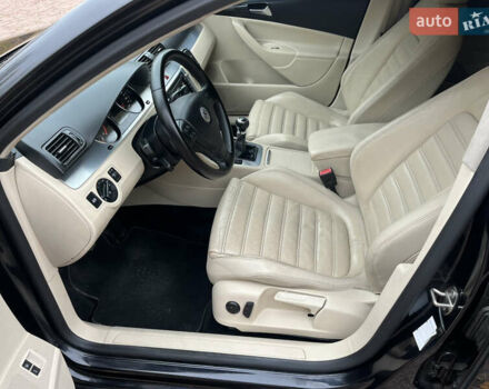 Черный Фольксваген Пассат, объемом двигателя 1.8 л и пробегом 245 тыс. км за 6999 $, фото 18 на Automoto.ua