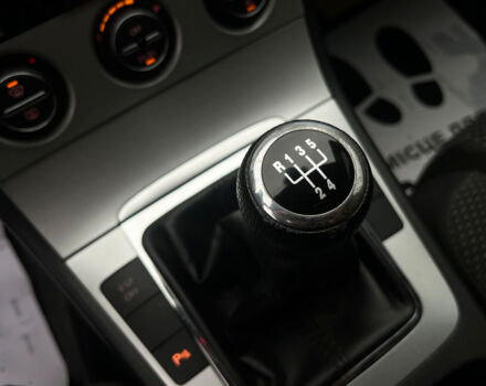 Черный Фольксваген Пассат, объемом двигателя 2 л и пробегом 198 тыс. км за 7600 $, фото 20 на Automoto.ua