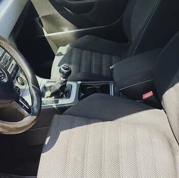 Черный Фольксваген Пассат, объемом двигателя 1.4 л и пробегом 257 тыс. км за 5200 $, фото 6 на Automoto.ua