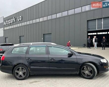 Черный Фольксваген Пассат, объемом двигателя 2 л и пробегом 366 тыс. км за 8290 $, фото 11 на Automoto.ua