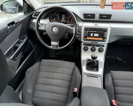 Черный Фольксваген Пассат, объемом двигателя 1.39 л и пробегом 238 тыс. км за 5950 $, фото 44 на Automoto.ua