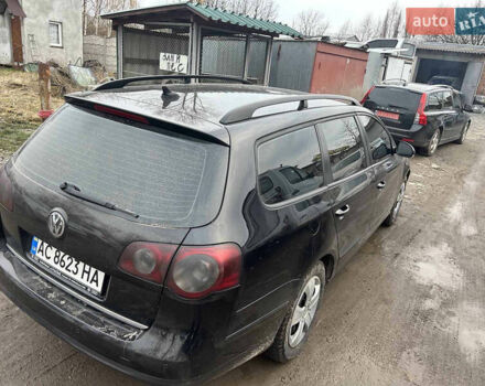 Черный Фольксваген Пассат, объемом двигателя 1.97 л и пробегом 308 тыс. км за 7000 $, фото 2 на Automoto.ua