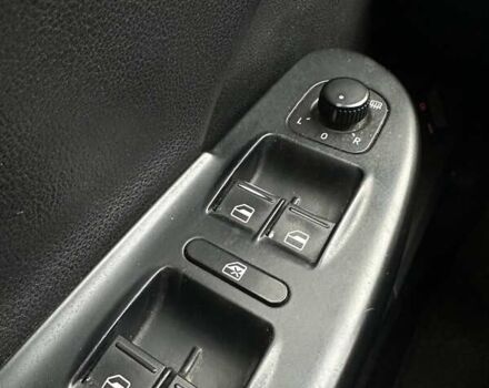 Черный Фольксваген Пассат, объемом двигателя 1.39 л и пробегом 275 тыс. км за 6300 $, фото 30 на Automoto.ua