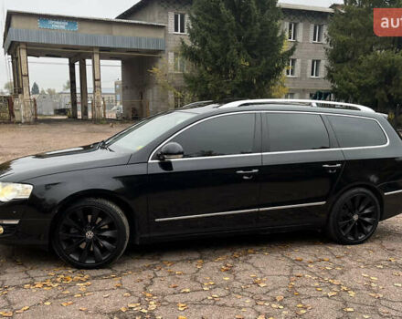 Черный Фольксваген Пассат, объемом двигателя 1.8 л и пробегом 245 тыс. км за 6999 $, фото 3 на Automoto.ua