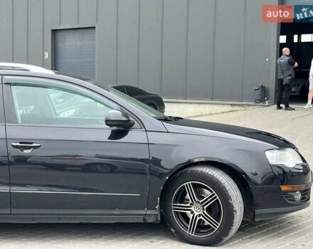 Черный Фольксваген Пассат, объемом двигателя 2 л и пробегом 366 тыс. км за 8290 $, фото 12 на Automoto.ua