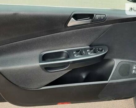 Чорний Фольксваген Пассат, об'ємом двигуна 1.8 л та пробігом 238 тис. км за 6950 $, фото 11 на Automoto.ua