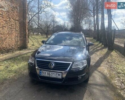 Черный Фольксваген Пассат, объемом двигателя 2 л и пробегом 300 тыс. км за 6900 $, фото 7 на Automoto.ua