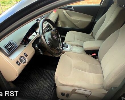 Черный Фольксваген Пассат, объемом двигателя 2 л и пробегом 280 тыс. км за 6700 $, фото 6 на Automoto.ua