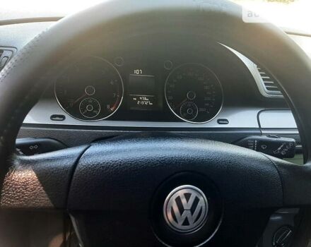 Черный Фольксваген Пассат, объемом двигателя 1.4 л и пробегом 213 тыс. км за 7199 $, фото 4 на Automoto.ua