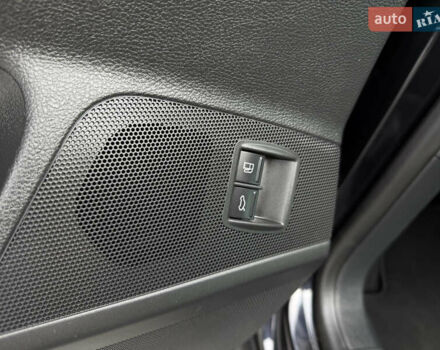 Черный Фольксваген Пассат, объемом двигателя 1.4 л и пробегом 246 тыс. км за 6400 $, фото 44 на Automoto.ua