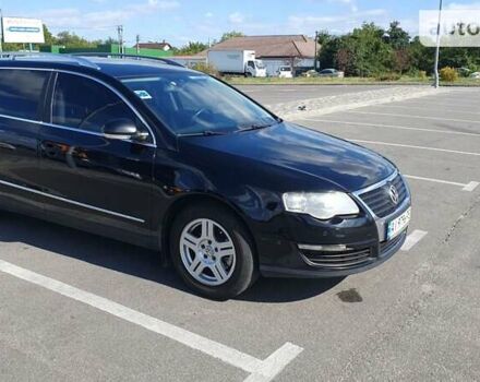 Черный Фольксваген Пассат, объемом двигателя 1.39 л и пробегом 275 тыс. км за 7300 $, фото 1 на Automoto.ua