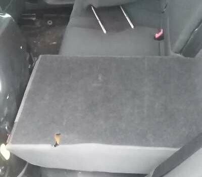 Чорний Фольксваген Пассат, об'ємом двигуна 2 л та пробігом 258 тис. км за 7900 $, фото 2 на Automoto.ua