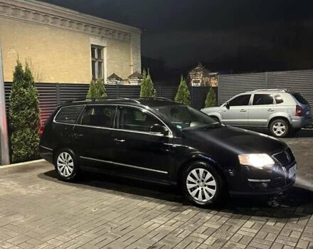 Черный Фольксваген Пассат, объемом двигателя 1.97 л и пробегом 240 тыс. км за 7200 $, фото 4 на Automoto.ua