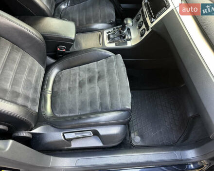 Черный Фольксваген Пассат, объемом двигателя 1.8 л и пробегом 302 тыс. км за 7950 $, фото 13 на Automoto.ua