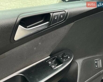 Черный Фольксваген Пассат, объемом двигателя 2 л и пробегом 366 тыс. км за 8290 $, фото 41 на Automoto.ua