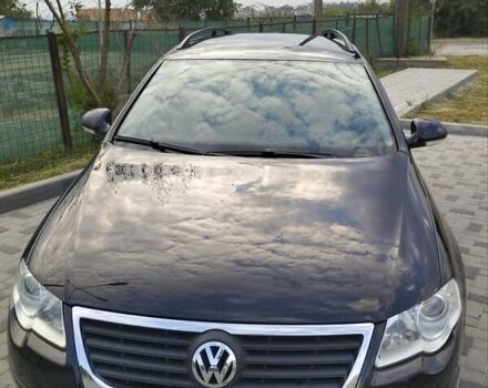 Черный Фольксваген Пассат, объемом двигателя 1.6 л и пробегом 249 тыс. км за 7900 $, фото 4 на Automoto.ua